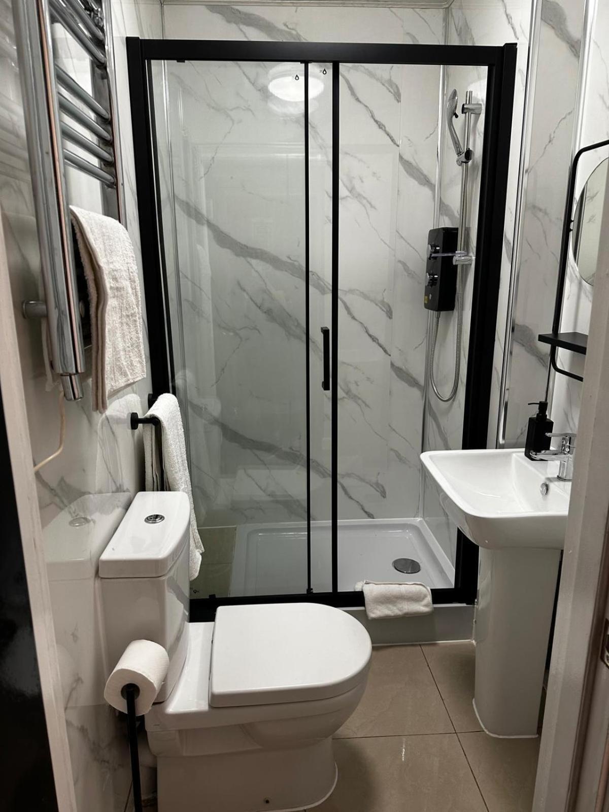Fb2-Fantastic Basement Studio Good For 3 Near Hyde Park Londres Exterior foto